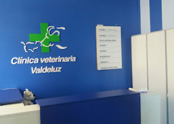 CLÍNICA VETERINARIA VALDELUZ